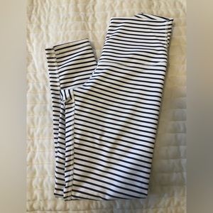 DYI Navy and White striped cropped leggings. In EUC. Very well made!